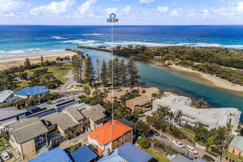 Whalespotter - Ocean & Creek View Home | 26 Hungerford Ln, Kingscliff NSW 2487, Australia | Phone: (02) 9052 0207