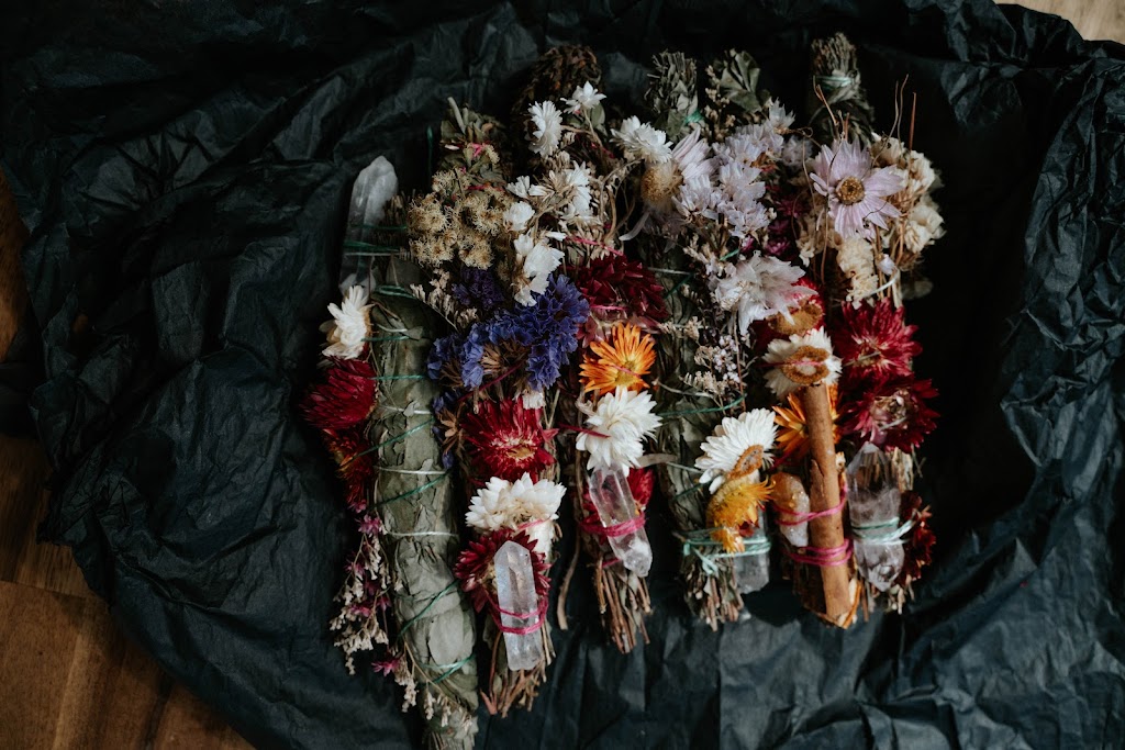 Lotus Moon Divinity | 12 Greys Rd, Woolgoolga NSW 2456, Australia | Phone: 0416 253 519