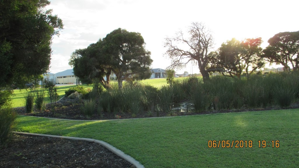 Harmonie Private Estate Park | park | Voyageurs Wy, Harmonie Private Estate, Hammond Park WA 6164, Australia