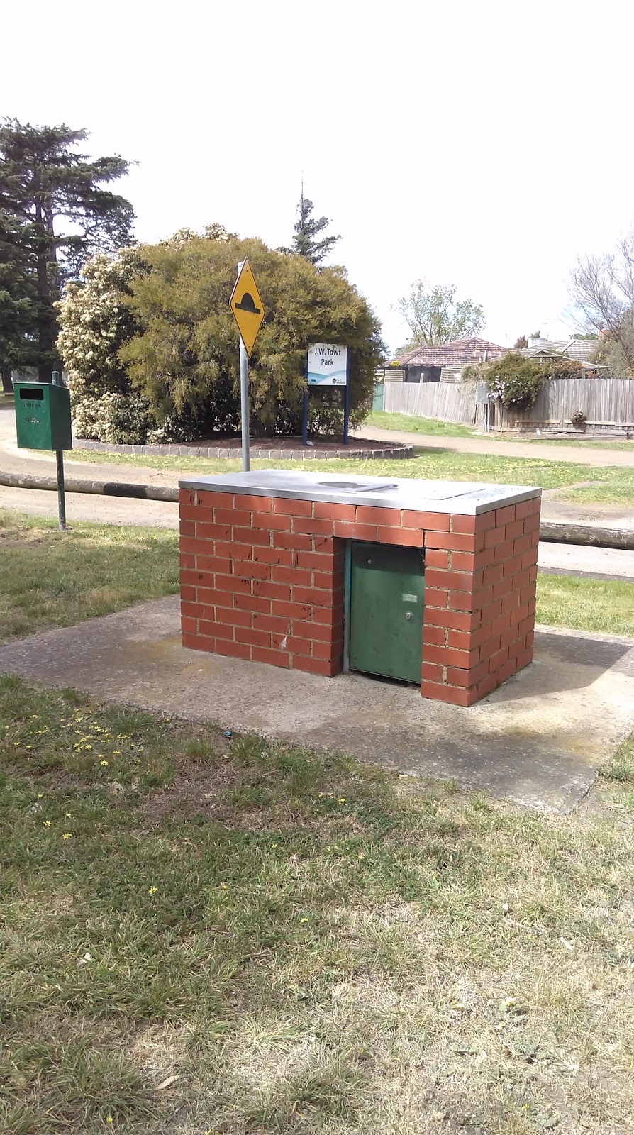 Community Use Area | park | Whittlesea VIC 3757, Australia