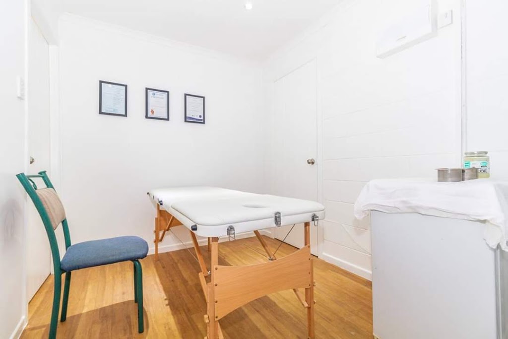 Bay Islands Massage | 13 High St, Russell Island QLD 4184, Australia | Phone: 0411 953 329