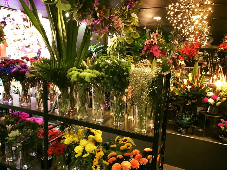 Petal Parlor | florist | Shop 1005/1 Montague Rd, Ingle Farm SA 5098, Australia | 0882657000 OR +61 8 8265 7000