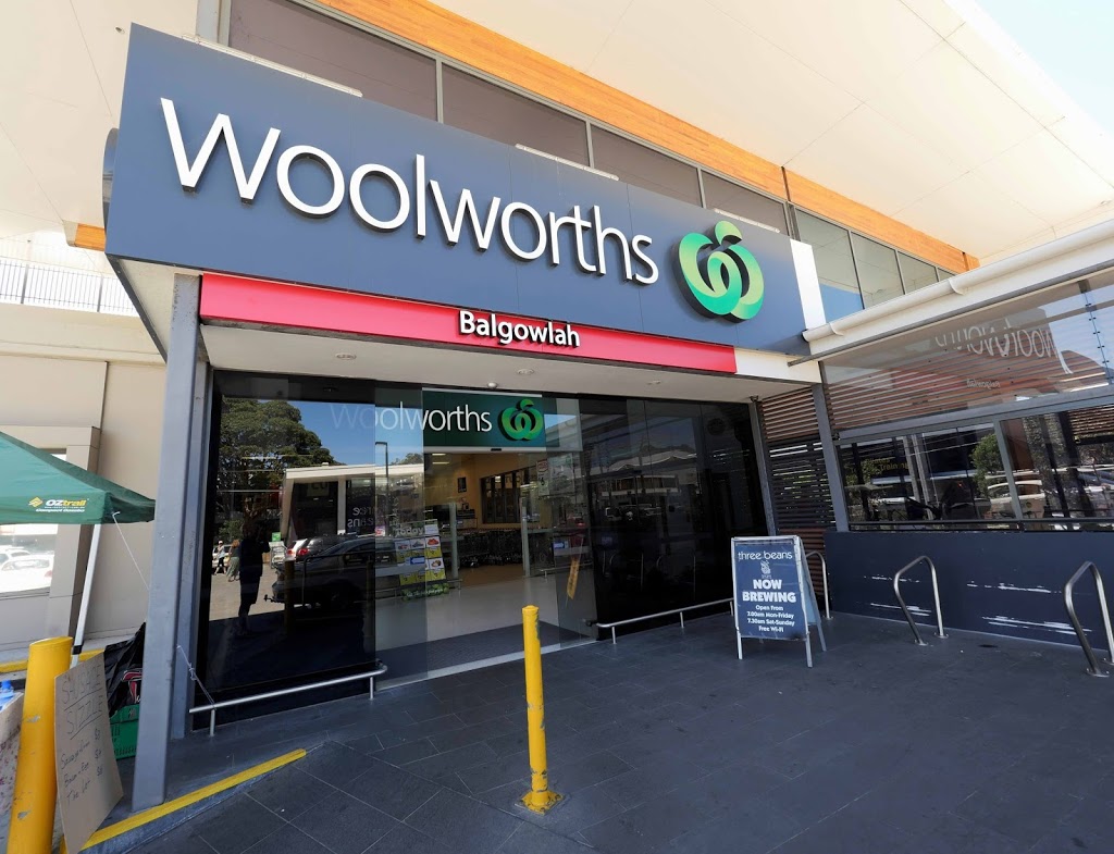 Woolworths - 17/31 Roseberry St, Balgowlah NSW 2093, Australia