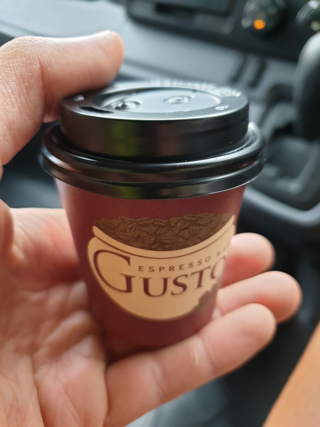 Gusto Espresso Bar | cafe | 211 Coogee Bay Rd, Coogee NSW 2034, Australia | 0293158963 OR +61 2 9315 8963