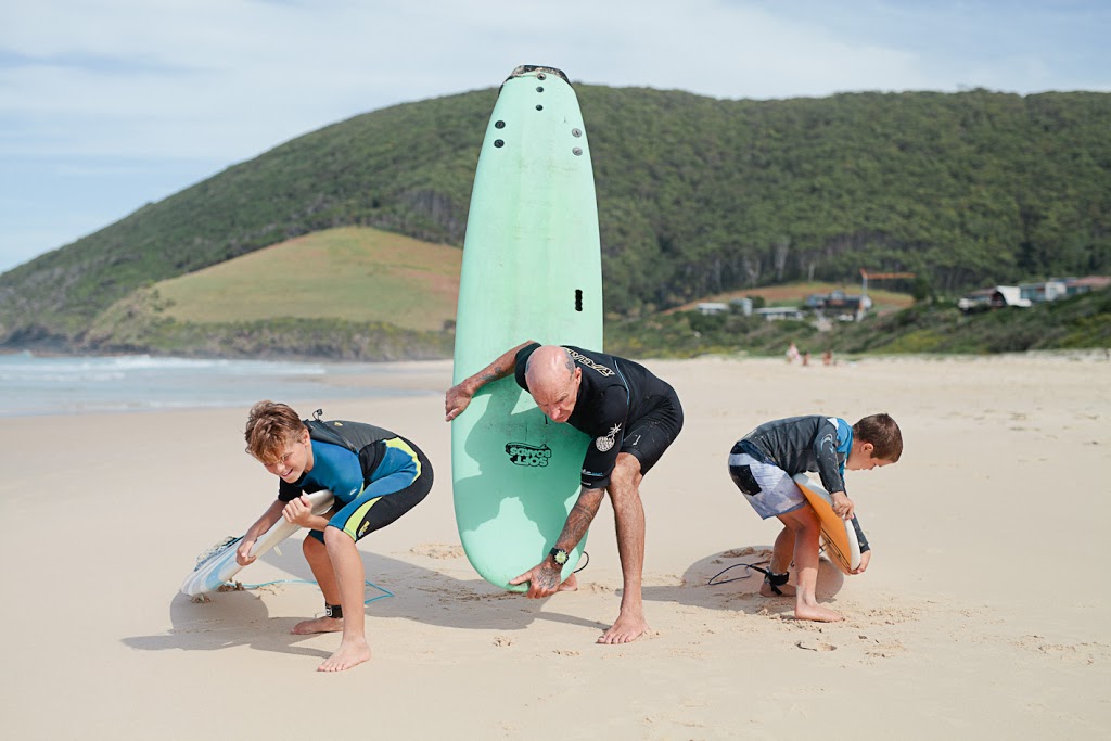GARY HUGHES SURFSCHOOL - BLUEYS BEACH |  | Boomerang Dr, Boomerang Beach NSW 2428, Australia | 0434645796 OR +61 434 645 796