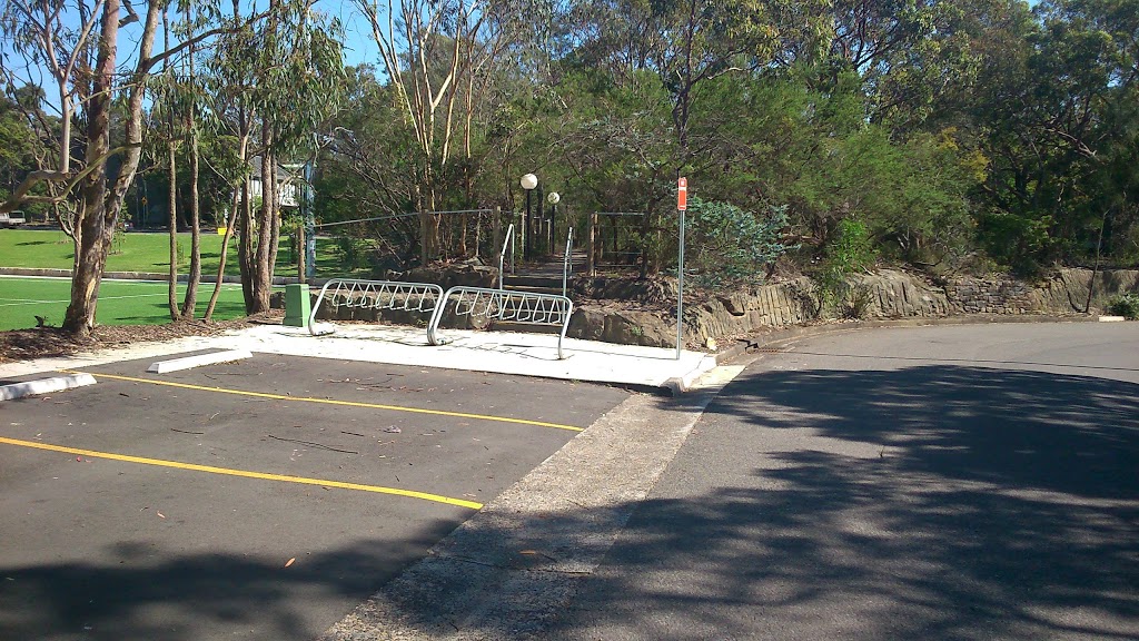 Charles Bean Oval Bicycle Racks | parking | Lindfield NSW 2070, Australia