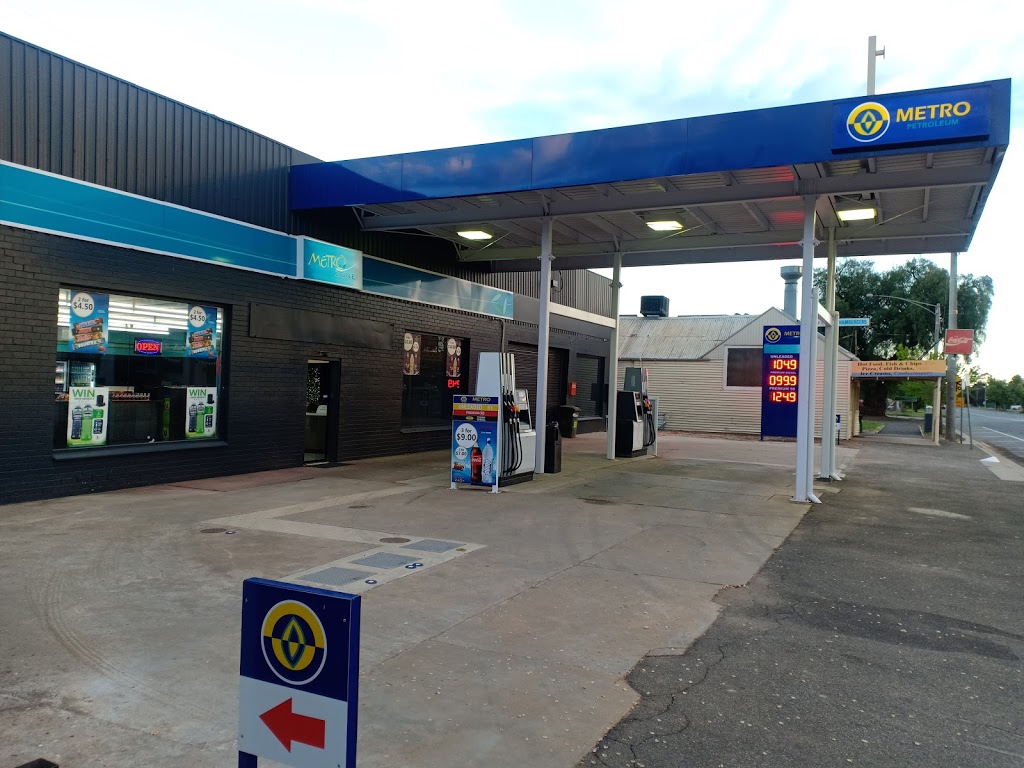 Metro Petroleum Elmore | gas station | 89 Railway Rd, Elmore VIC 3558, Australia | 0498069477 OR +61 498 069 477