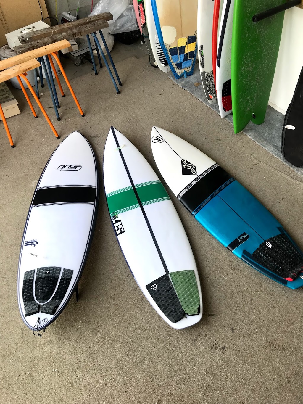 Dingbats Surfboard Repairs - Coolangatta Gold Coast | 7 Razorback Rd, Tweed Heads NSW 2485, Australia | Phone: 0415 832 247