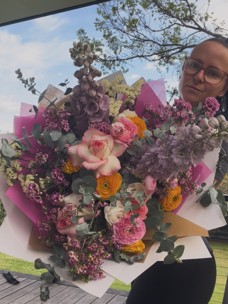 Woomargama Flowers | 10 Edward St, Woomargama NSW 2644, Australia | Phone: 0498 563 728