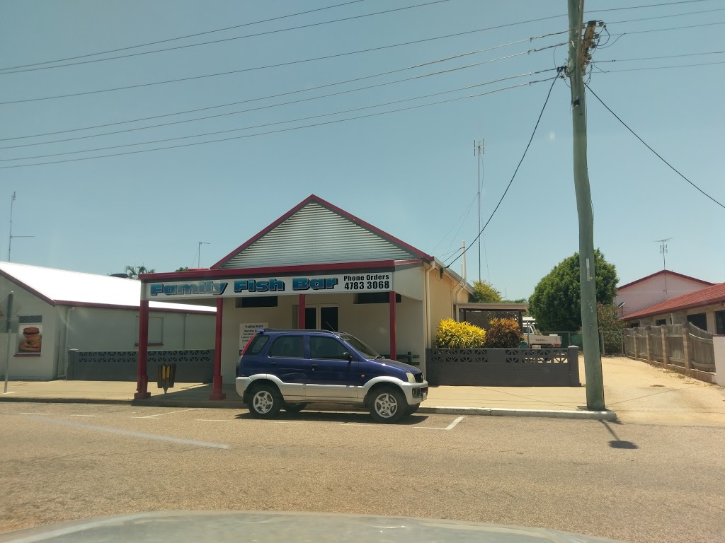 Family Fish & Snack Bar | meal takeaway | 146 Graham St, Ayr QLD 4807, Australia | 0747833068 OR +61 7 4783 3068