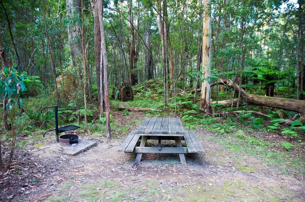 Boundary Falls Campground | campground | Wades Road, Moogem NSW 2370, Australia | 0267390700 OR +61 2 6739 0700