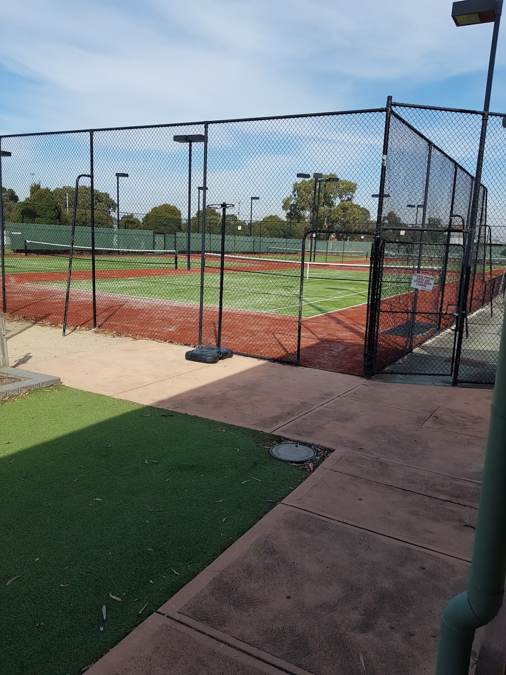 Craigieburn Tennis Club | Selwyn Ave, Craigieburn VIC 3064, Australia | Phone: 0435 044 060