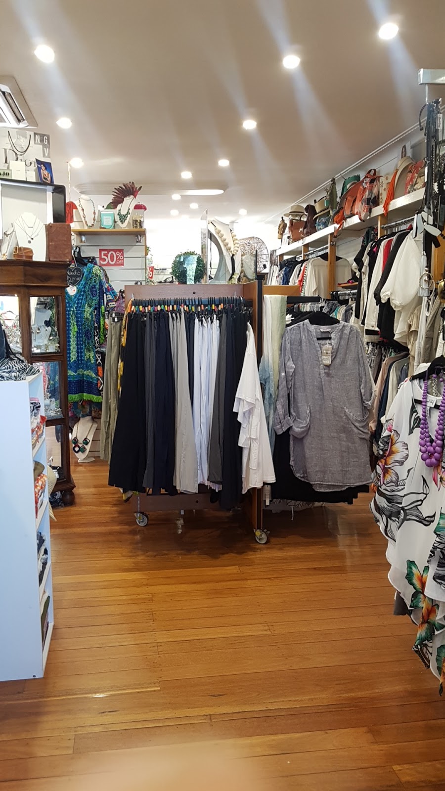 In Touch Boutique | clothing store | 39 Bowra St, Nambucca Heads NSW 2448, Australia | 0265687707 OR +61 2 6568 7707