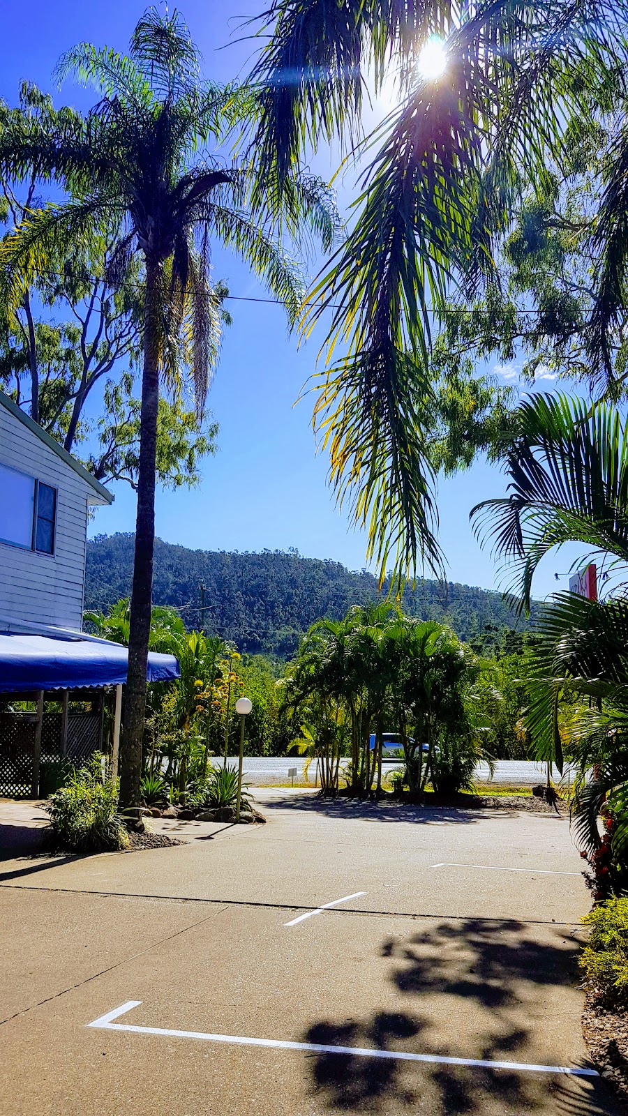 KIPARA Tropical Rainforest Retreat | 2614 Shute Harbour Rd, Jubilee Pocket QLD 4802, Australia | Phone: (07) 4946 6483