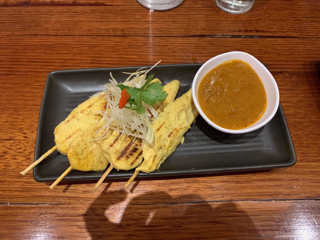 Yim Thai Yeronga | 3/419 Fairfield Rd, Yeronga QLD 4104, Australia | Phone: (07) 3848 3798