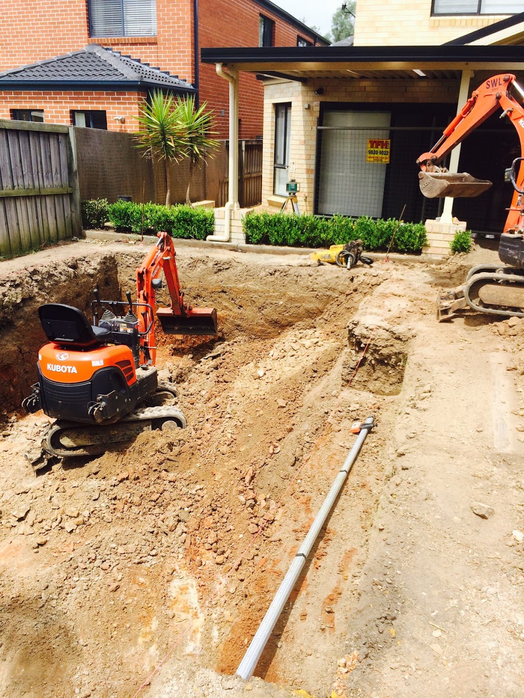 Ads Excavators | 85 Worcester Rd, Rouse Hill NSW 2155, Australia | Phone: 0419 622 456