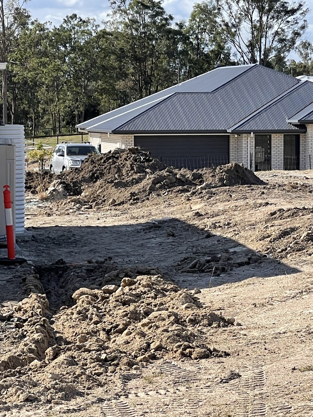 Litcon Earthworks Pty Ltd | Archer St, Woodford QLD 4514, Australia | Phone: 0403 637 607