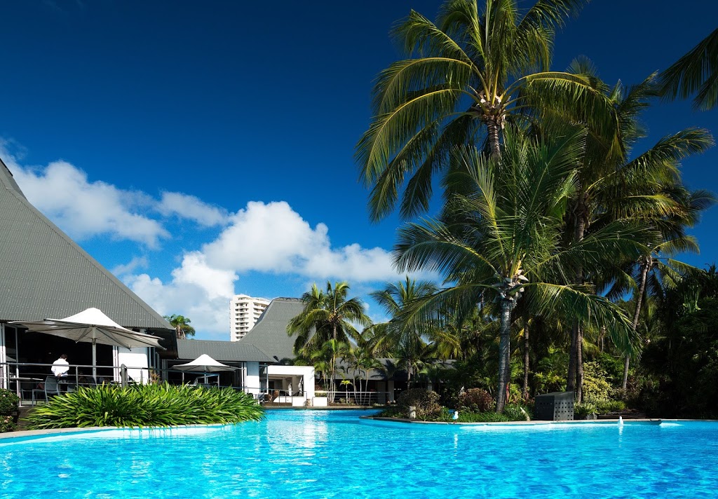 Hamilton Island Holiday Homes | lodging | Front St, Whitsundays QLD 4803, Australia | 0294330444 OR +61 2 9433 0444
