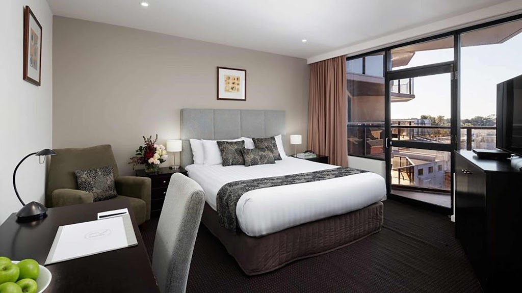 Rydges Adelaide | lodging | 1 South Tce, Adelaide SA 5000, Australia | 0882160300 OR +61 8 8216 0300