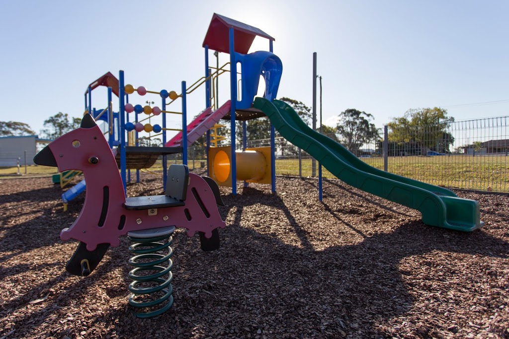 Community Hall Reserve Playground | 120 Wyee Rd, Wyee NSW 2259, Australia | Phone: (02) 4921 0333