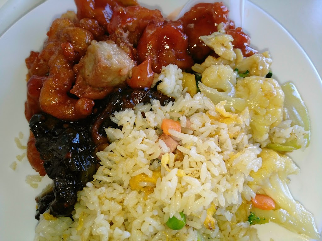 Lucky Wok | Emerald QLD 4720, Australia | Phone: 0451 405 678