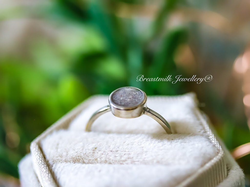 Breastmilk Jewellery | 16 Raglan St, Miners Rest VIC 3352, Australia | Phone: 0497 265 396