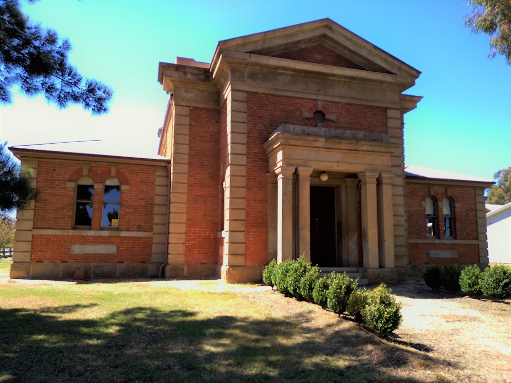 Dunolly Library | 40 Market St, Dunolly VIC 3472, Australia | Phone: (03) 5461 0679