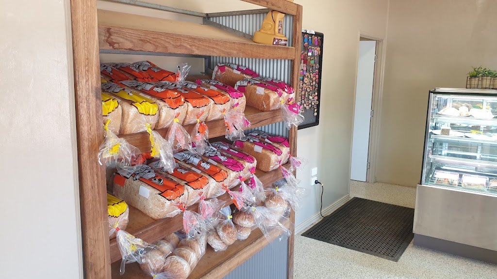 Cunnamulla Bakery | 49 Jane St, Cunnamulla QLD 4490, Australia | Phone: (07) 4655 1270