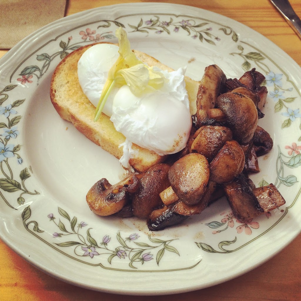 McGain’s Nursery, Café and Food Store, Anglesea | 1 Simmons Ct, Anglesea VIC 3230, Australia