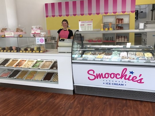 Smoochies Fudge & Ice Cream | Smoochies Fudge & Ice Cream, Shop 5/1 King St, Cotton Tree QLD 4558, Australia | Phone: (07) 5443 4094