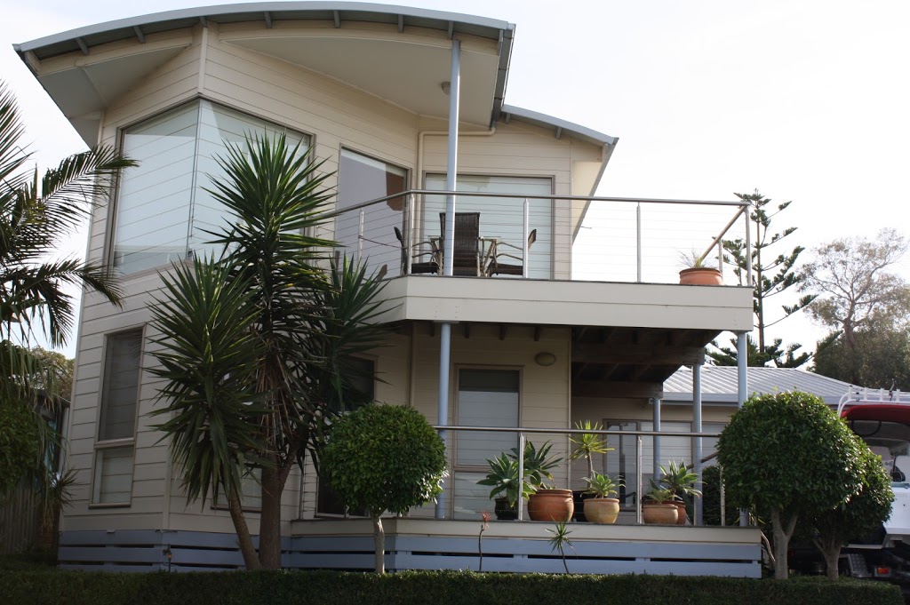 Everlast Balustrading & Welding Services | 25 Stammers Rd, Traralgon VIC 3844, Australia | Phone: 0439 361 471