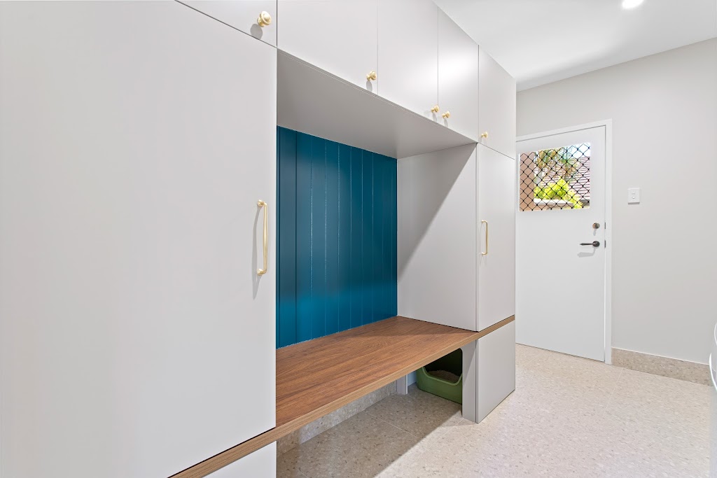 Dellwood Constructions - Gold Coast Renovations & Extensions | 171 Burleigh St, Burleigh Waters QLD 4220, Australia | Phone: 0438 355 962