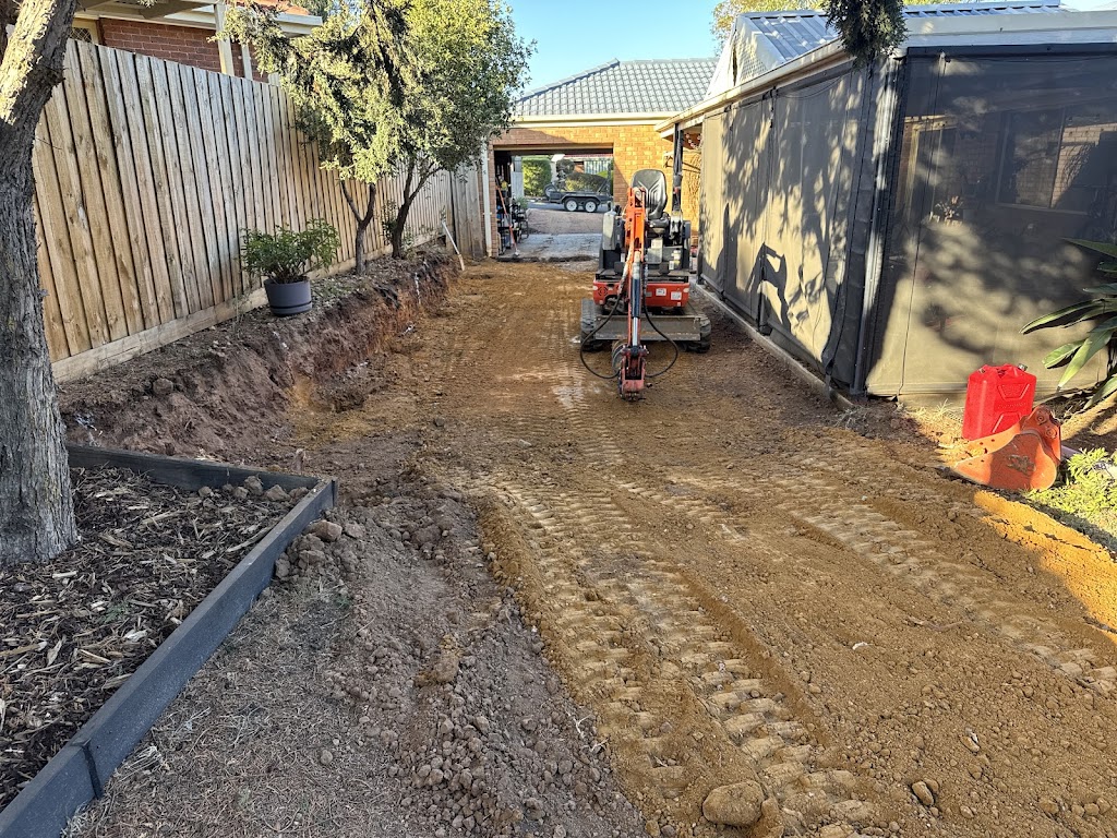 Outwest Retaining Walls | 16 Hillside St, Maddingley VIC 3340, Australia | Phone: 0401 671 335