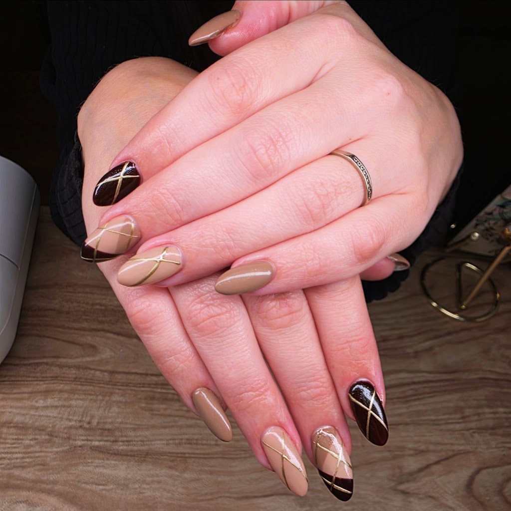 MECS Beauty & Nails | 6405 Murray Valley Hwy, Wyuna VIC 3620, Australia | Phone: 0488 208 729