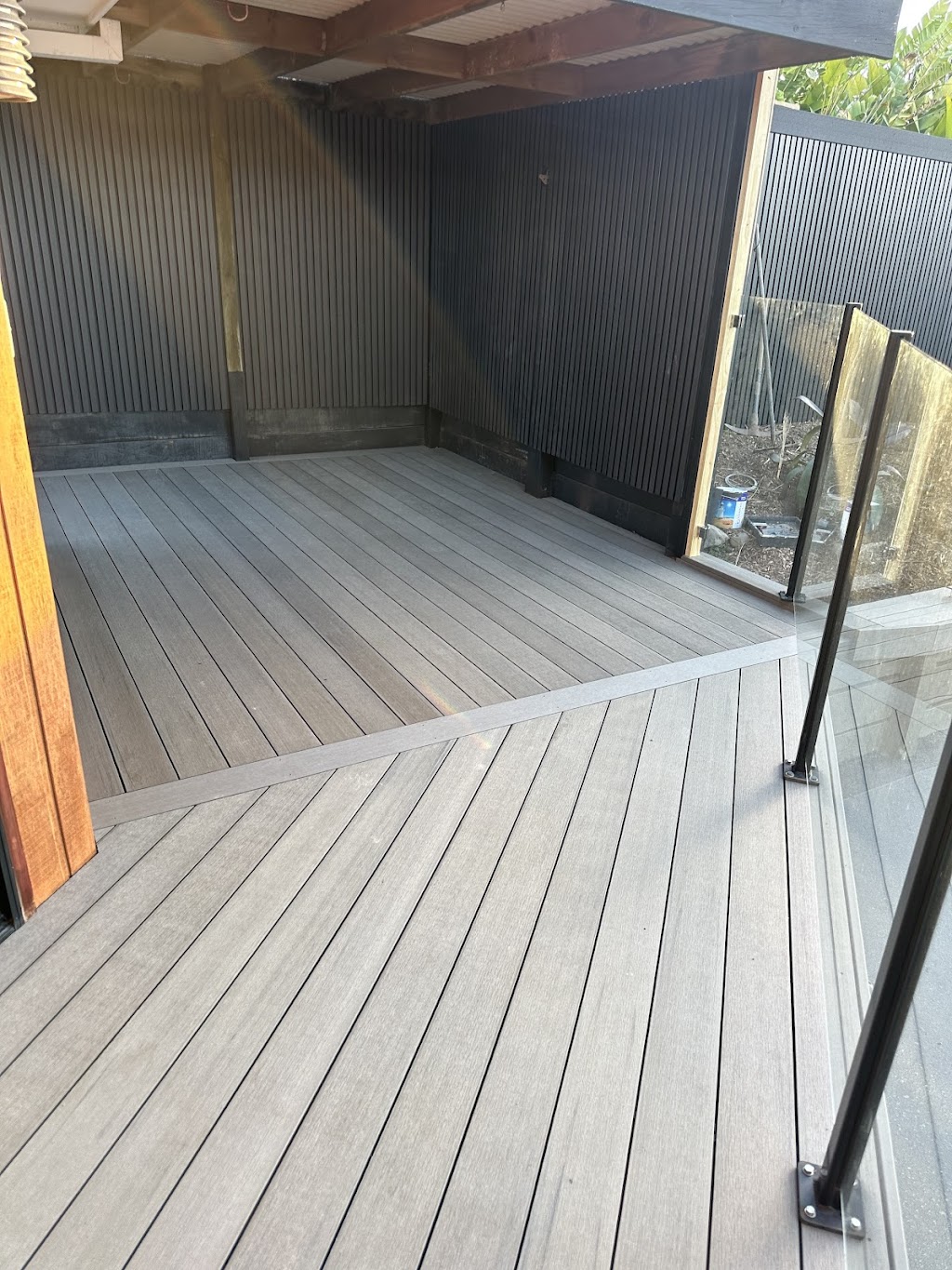 Dynamic decking | 17 Blind Rd, Nelson NSW 2765, Australia | Phone: 0415 748 887