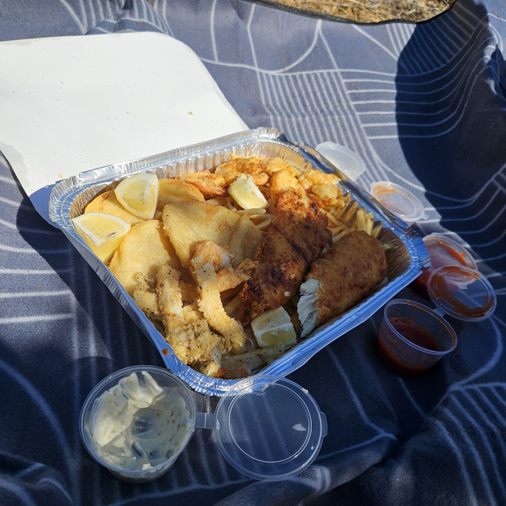 Coastal Fish and Chippery | 3/141 Great Ocean Rd, Anglesea VIC 3230, Australia | Phone: (03) 5261 8800