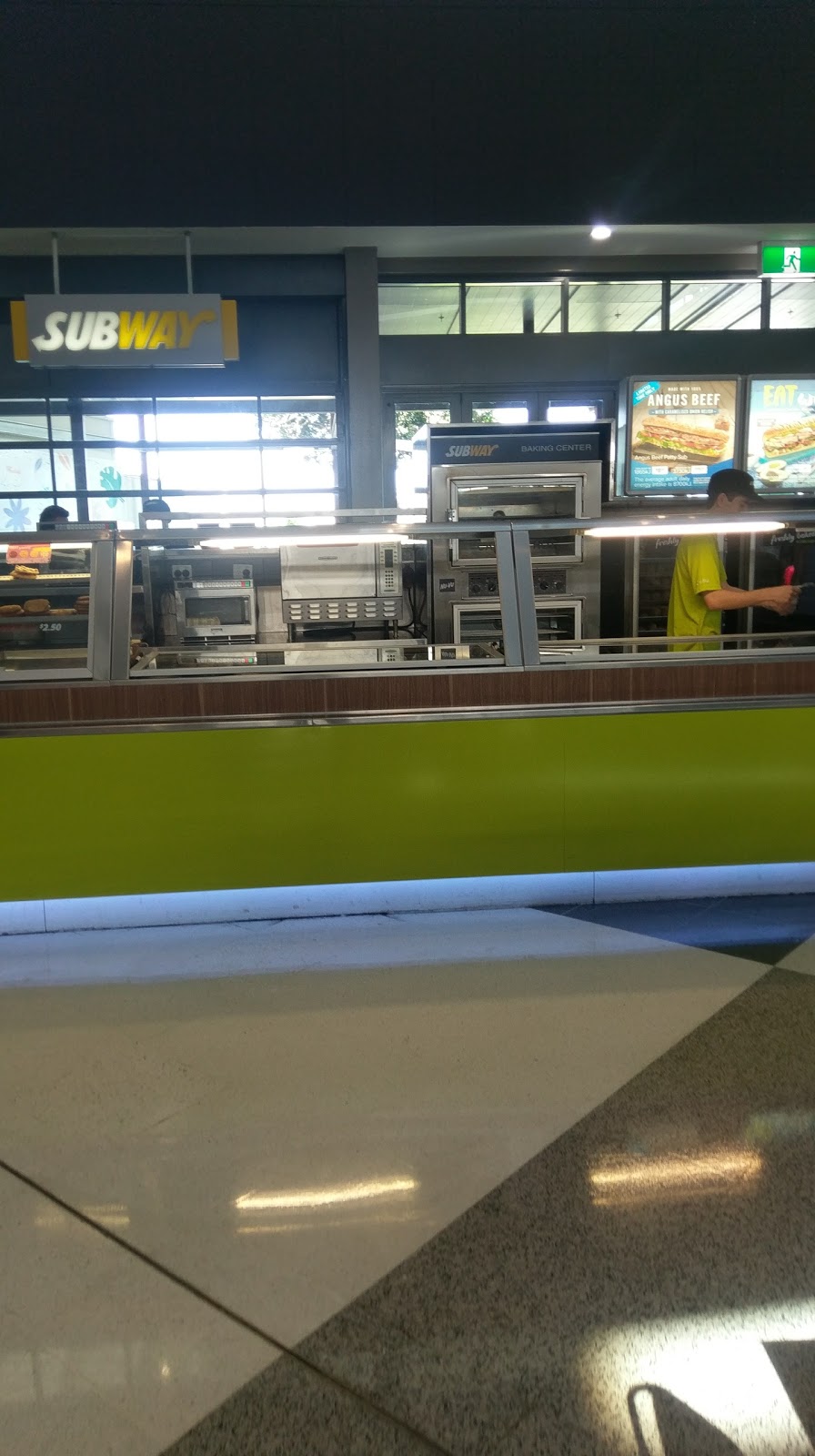 Subway | restaurant | shop 2/14-20 Siganto Dr, Helensvale QLD 4212, Australia | 0755736660 OR +61 7 5573 6660