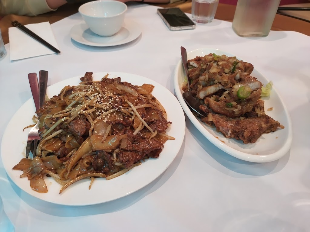 Sun Sun Asian Restaurant | 4/611 Robinson Rd W, Aspley QLD 4034, Australia | Phone: (07) 3263 7707