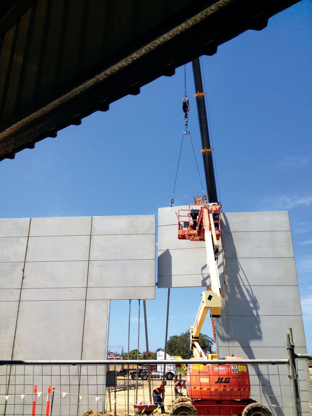 Australian Precast Panel Systems | 25 Old Punt Rd, Tomago NSW 2322, Australia | Phone: 0429 648 424