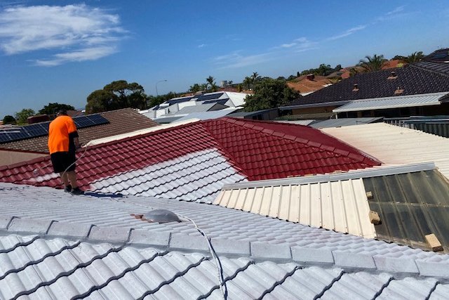 Mac Roofing | 2 Uplands Ct, Tallai QLD 4213, Australia | Phone: 0408 934 263