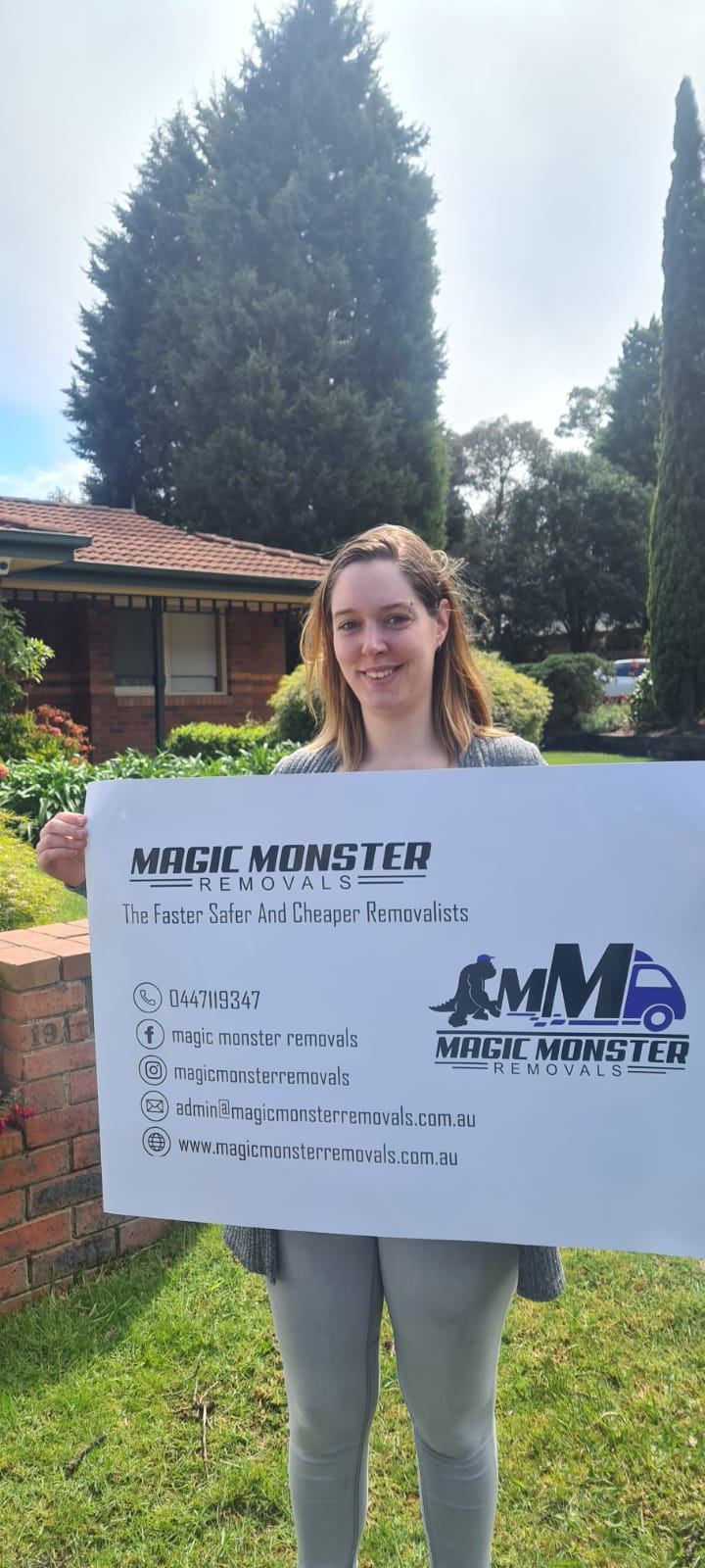 Magic Monster Removals | 18 Curtin St, Maidstone VIC 3012, Australia | Phone: 0479 094 762