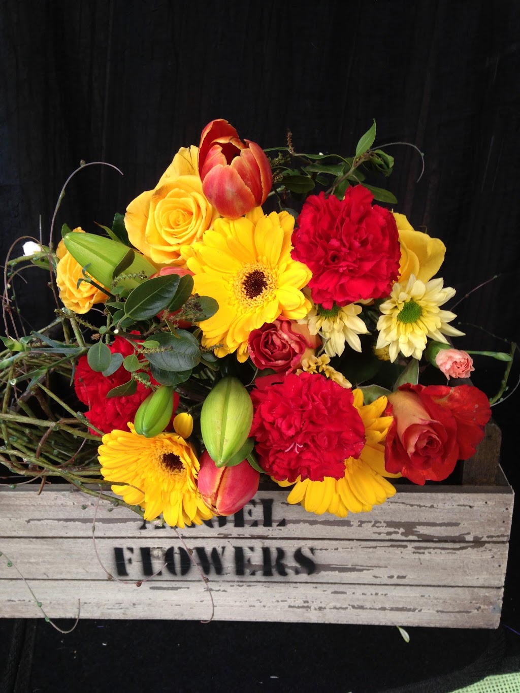 Blooms and Gifts-Gift Baskets Adelaide & Florist Adelaide | florist | 19 Severn Ct, Modbury Heights SA 5092, Australia | 0419846266 OR +61 419 846 266