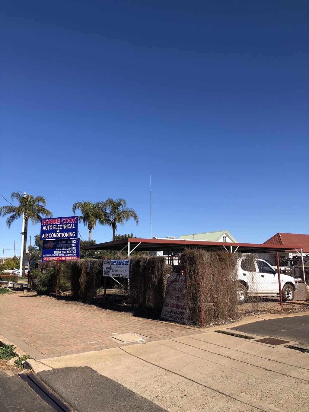 Robbie Cook Auto Electrical & Air Conditioning Pty Ltd | car repair | 23 Bourke St, Dubbo NSW 2830, Australia | 0268848805 OR +61 2 6884 8805