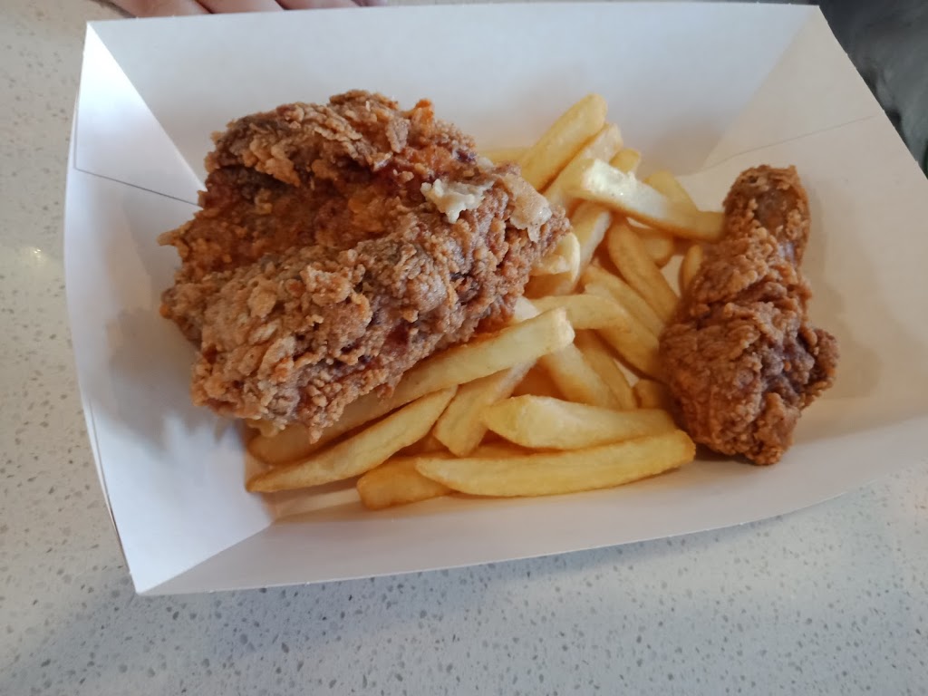 KFC Thornlie | meal takeaway | 202-212 Spencer Rd, Thornlie WA 6108, Australia | 0893505482 OR +61 8 9350 5482