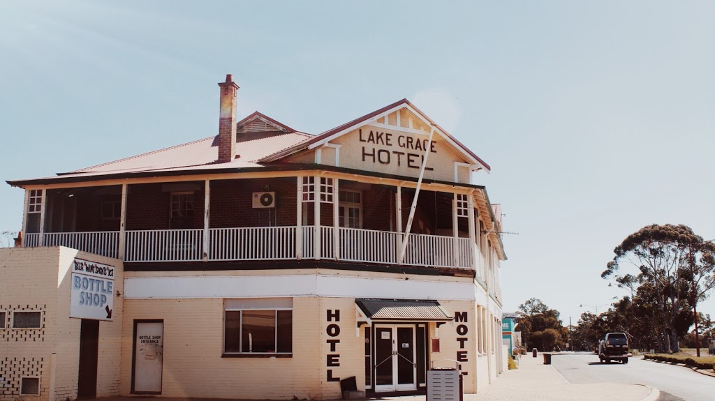 Lake Grace Hotel Motel | lodging | 16 Stubbs St, Lake Grace WA 6353, Australia | 0898651219 OR +61 8 9865 1219