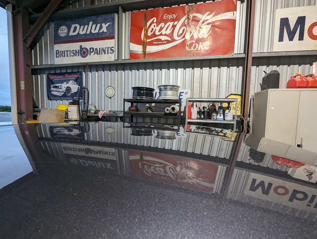 Glorious kustoms | 228 North St, Rockville QLD 4350, Australia | Phone: 0401 491 388