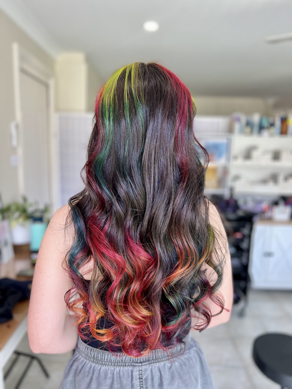 Stay Wild Hair & Beauty | 18 Rutherglen Ave, Hobartville NSW 2753, Australia | Phone: (02) 4572 8536