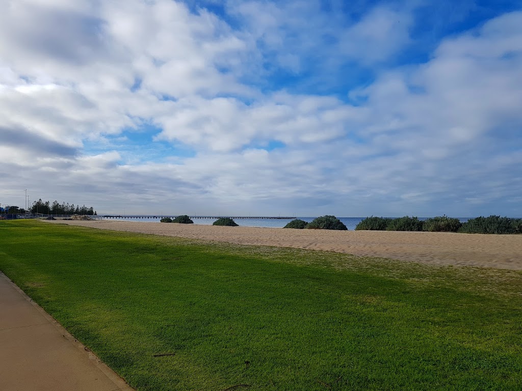 Bay Trail W | park | Bay Trail W, Altona VIC 3018, Australia