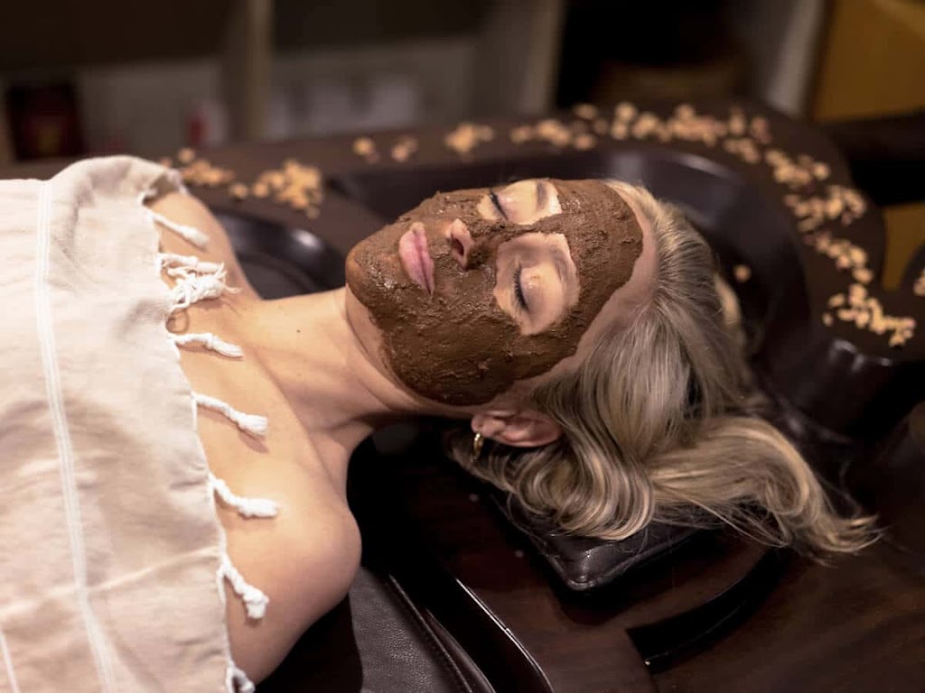 Vital Veda | Duplex 2/3 Halyard Ct, Ocean Shores NSW 2483, Australia | Phone: 0439 430 050