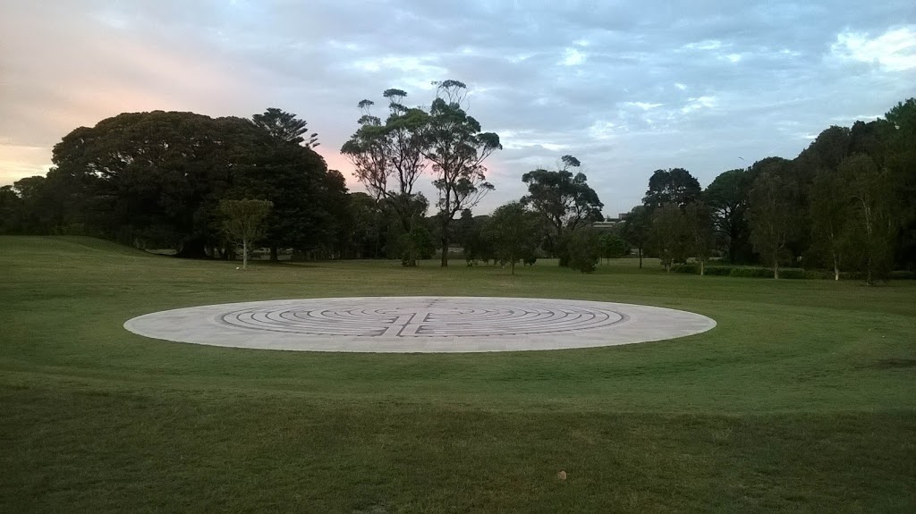 Larry Friedbergs Tai-Chi & Self Defence Sydney | The Labyrinth, Dickens Dr, Centennial Park NSW 2021, Australia | Phone: 0415 689 638